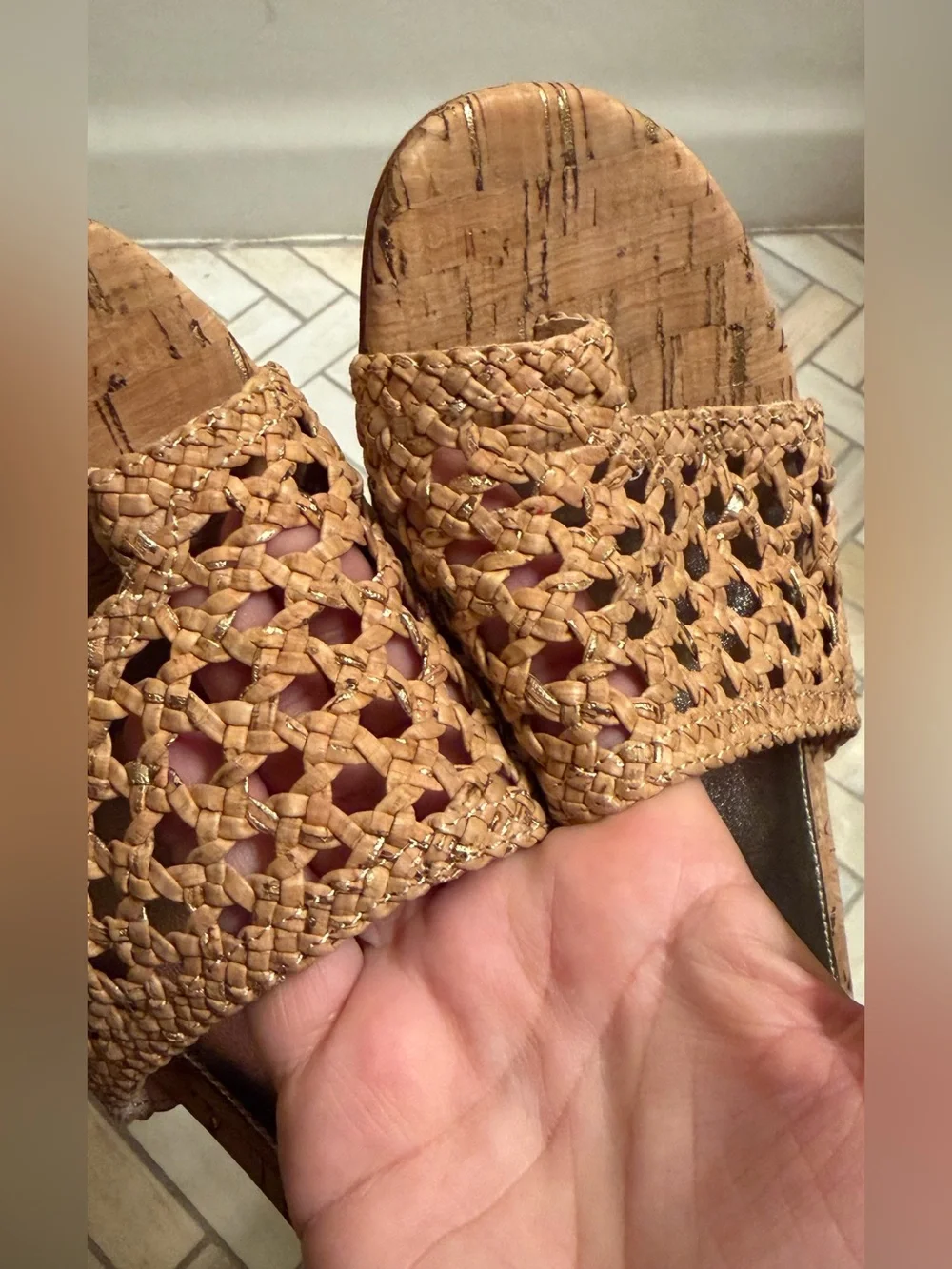 Donald Pliner Melrose3 Sparkle Cork Low Heels Natural Woven Sandal Size 10 - Picture 9 of 16